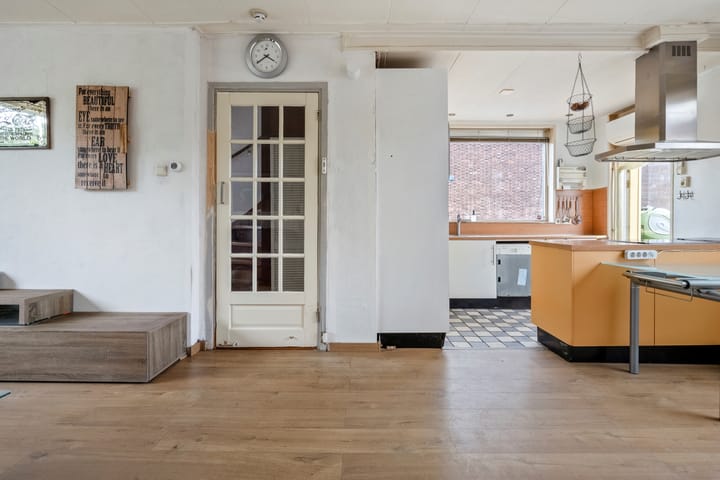 Foto 12 van Van der Poelstraat 29