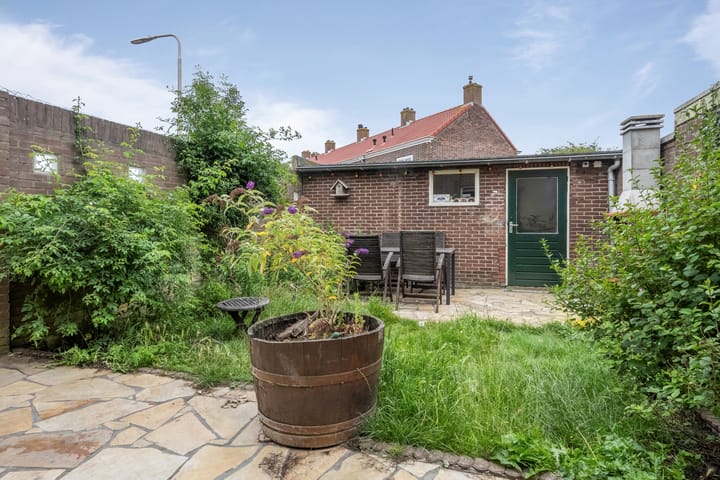 Foto 17 van Van der Poelstraat 29