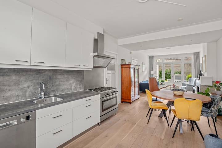 Foto 8 van Azaleastraat 58-B