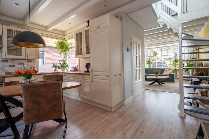 Photo 8 of Sportterreinstraat 25