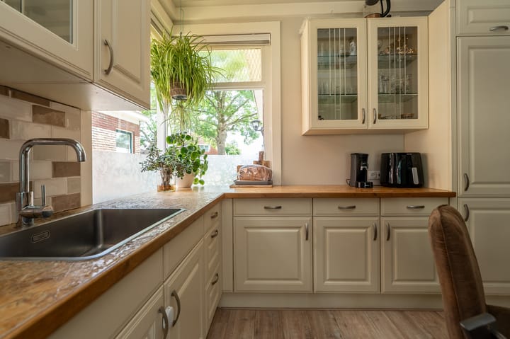 Photo 12 of Sportterreinstraat 25