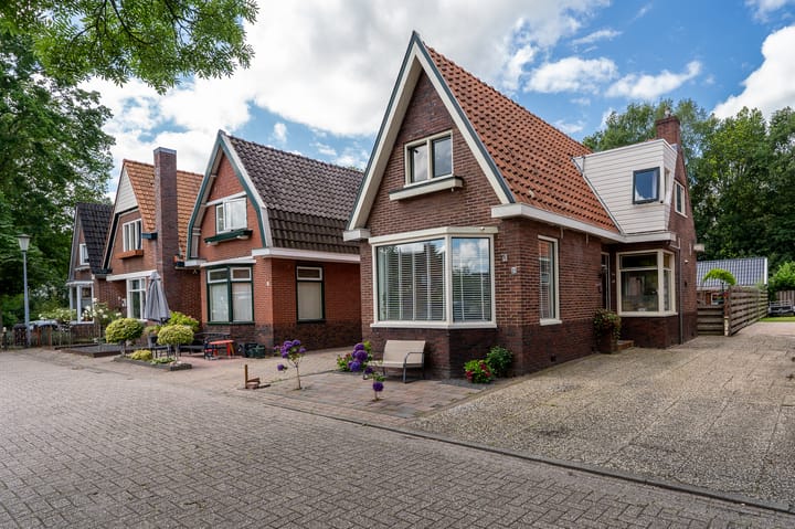 Photo 38 of Sportterreinstraat 25