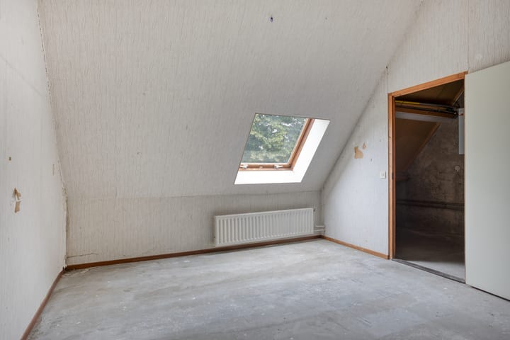 Photo 32 of De Veste 11 8