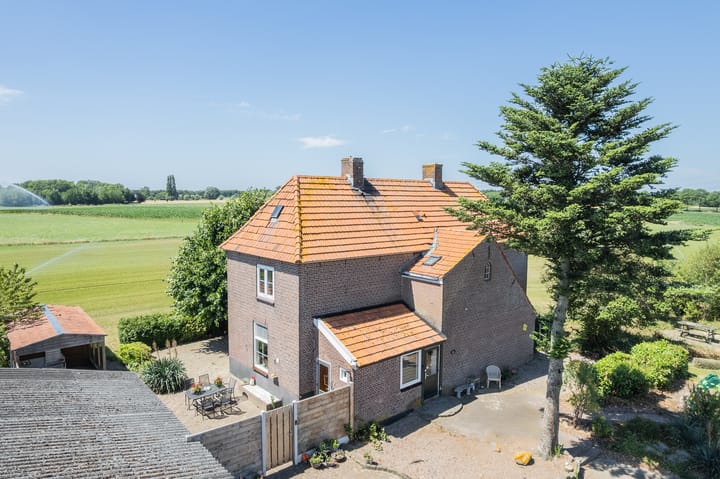 Foto 8 van Waalseweg 2