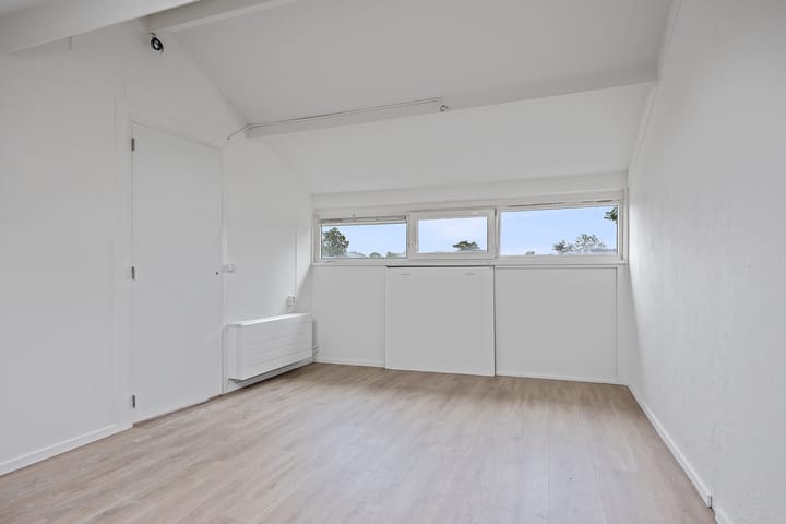 Foto 29 van Stinzenflora 104