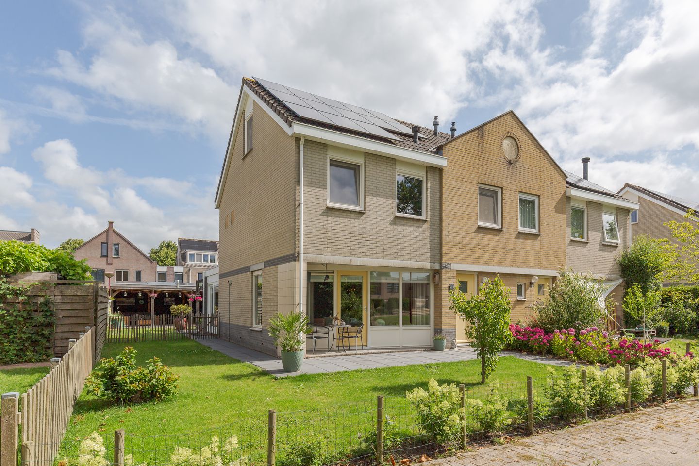 Foto 1 van Croleskwartier 82