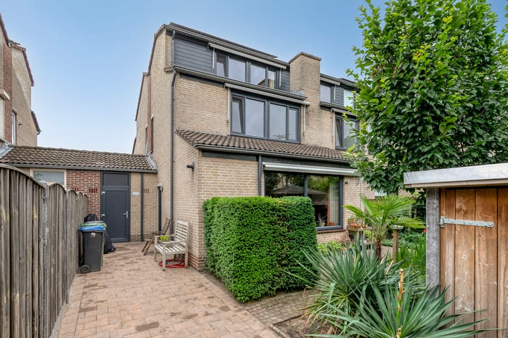 Foto 2 van Rijnlaan 225