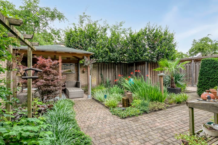 Foto 32 van Rijnlaan 225