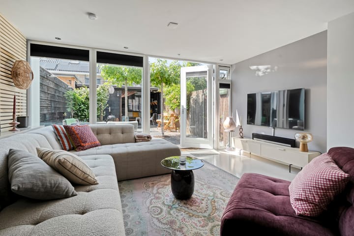 Foto 11 van Tholenstraat 9