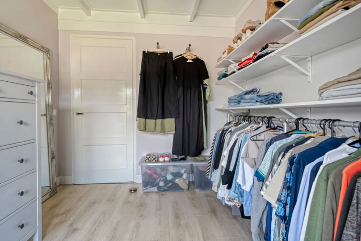 Foto 23 van Tholenstraat 9