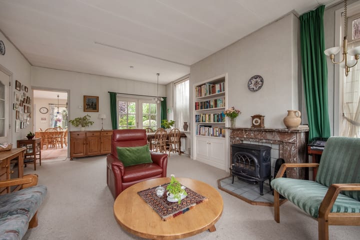 Photo 18 of Delftsestraatweg 89