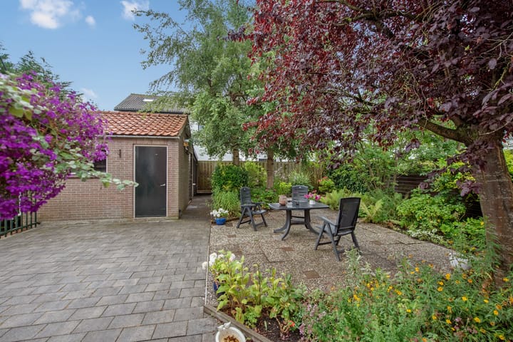 Photo 32 of Delftsestraatweg 89