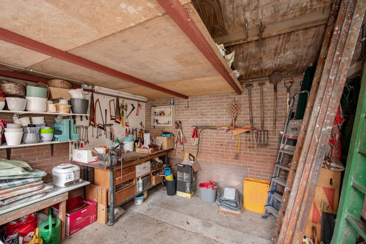 Photo 33 of Delftsestraatweg 89