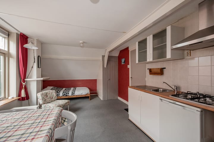 Photo 40 of Delftsestraatweg 89