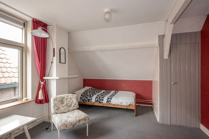 Photo 41 of Delftsestraatweg 89