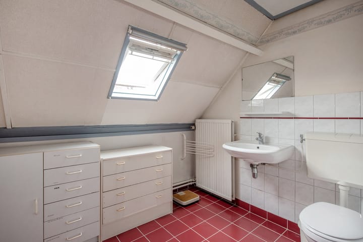 Photo 42 of Delftsestraatweg 89