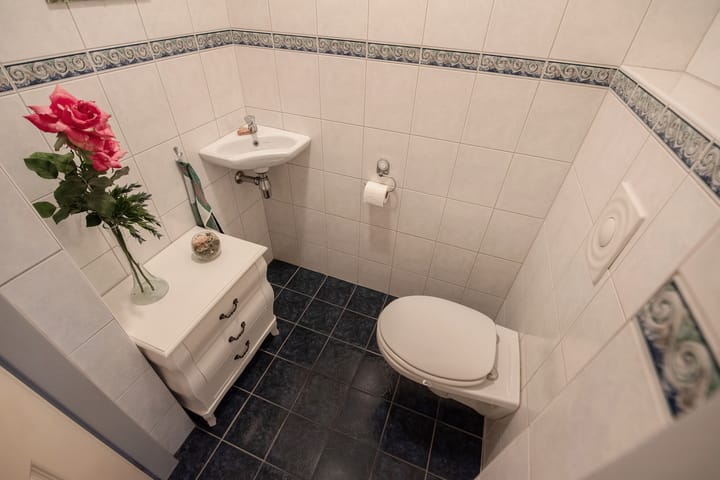 Photo 13 of Delftsestraatweg 89