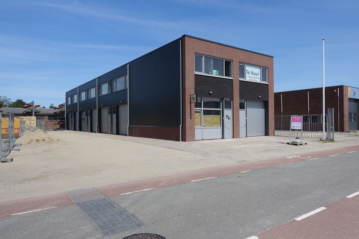 View photo 3 of Oosterwijzend 9-A