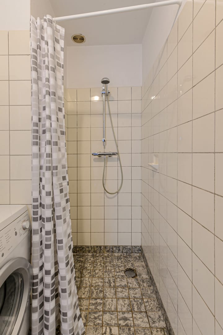 Foto 24 van Lisztstraat 17