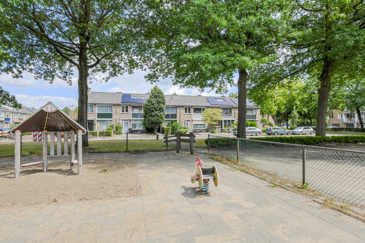 Foto 44 van Lisztstraat 17