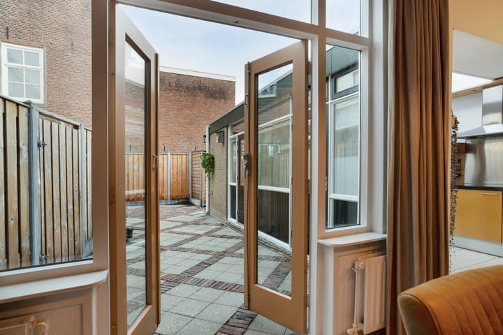 Foto 9 van Westwal 91