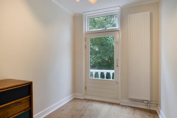 Foto 24 van Westwal 91