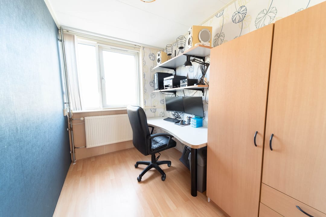 Photo 23 of Kluutstraat 14