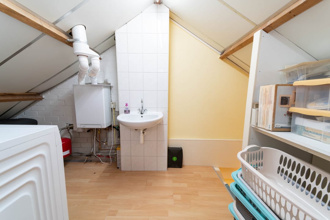 Photo 38 of Kluutstraat 14