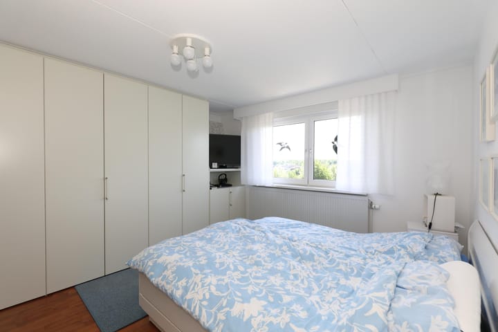 Photo 9 of Karolingenstraat 22