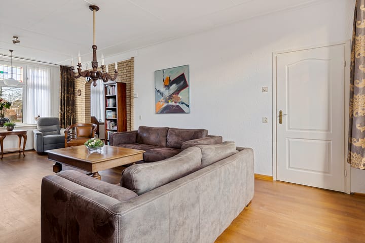 Foto 13 van Eewal 37