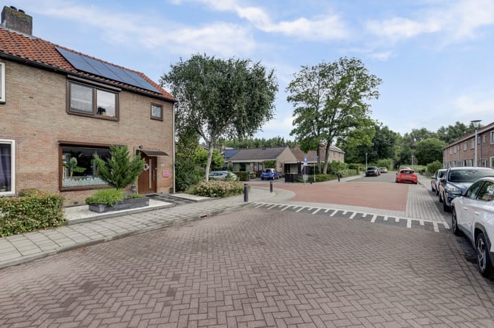 Foto 24 van Troelstrastraat 29