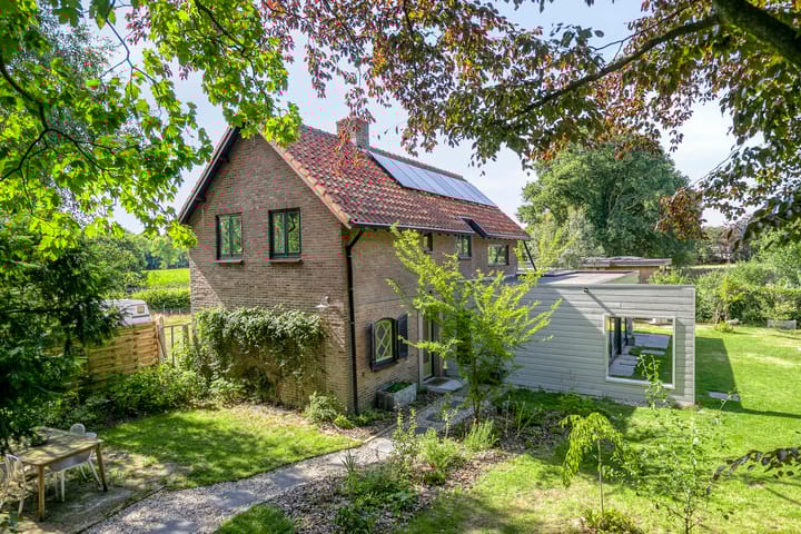 Foto 28 van Willibrordusweg 195