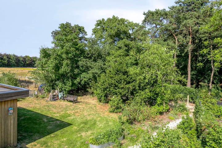 Foto 33 van Willibrordusweg 195