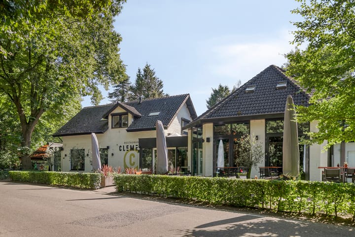 Foto 38 van Willibrordusweg 195