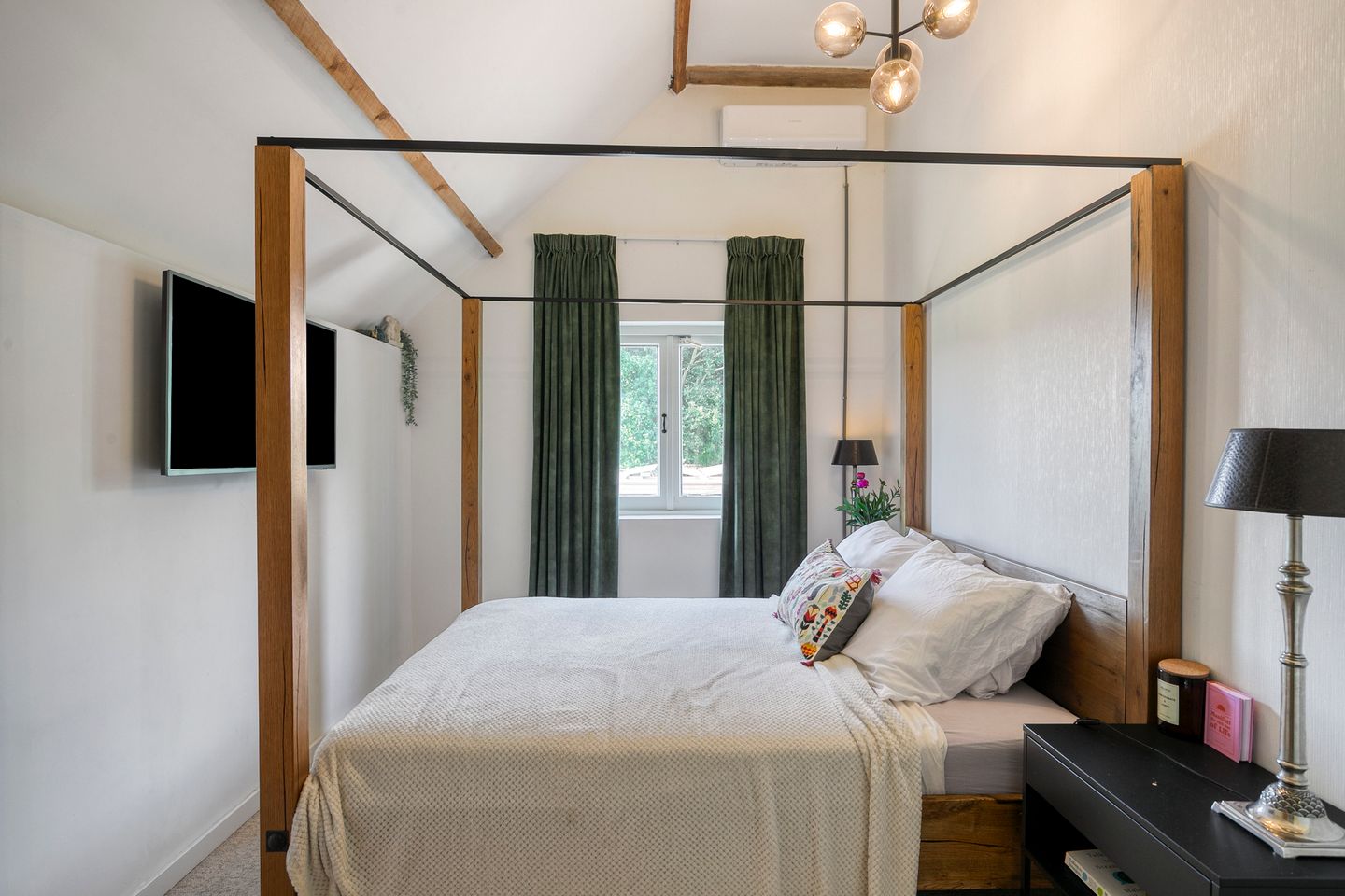 Foto 55 van Willibrordusweg 195