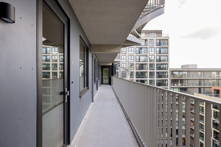 Foto 4 van Mies van der Rohestraat 295