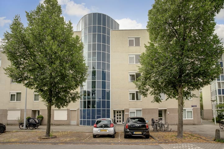 Foto 1 van Krooswijkhof 35