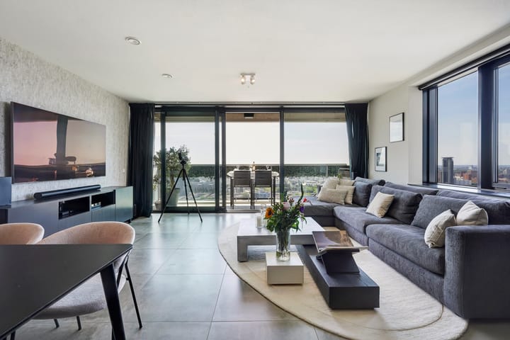 Foto 17 van Anna van Buerenplein 235