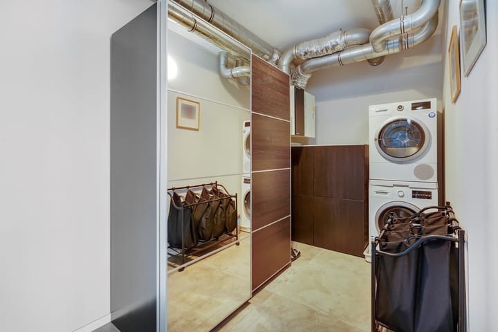 Foto 29 van Anna van Buerenplein 235