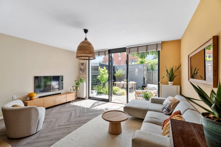 Foto 1 van Straat van Corsica 80