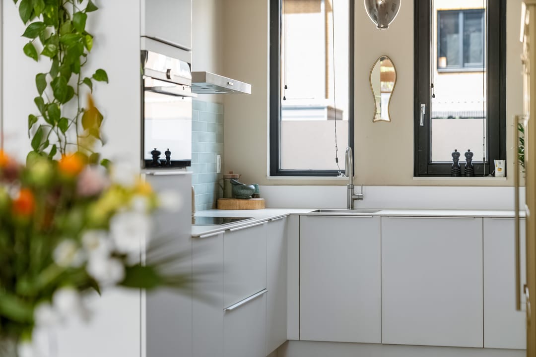 Foto 8 van Straat van Corsica 80