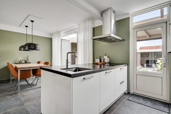 Photo 16 of Schuttebeemd 36