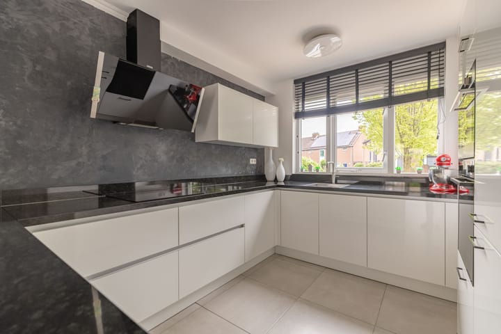 Foto 3 van Wielewaal 42