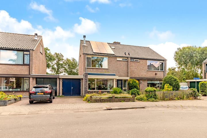 Lourens Bogtmanstraat 25