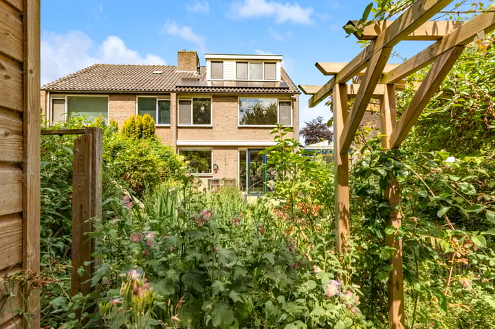 Foto 38 van Lourens Bogtmanstraat 25