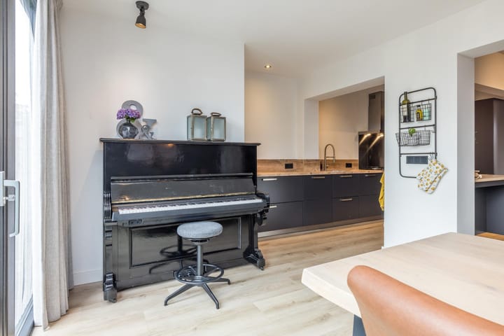 Foto 12 van Schaesbergerweg 187