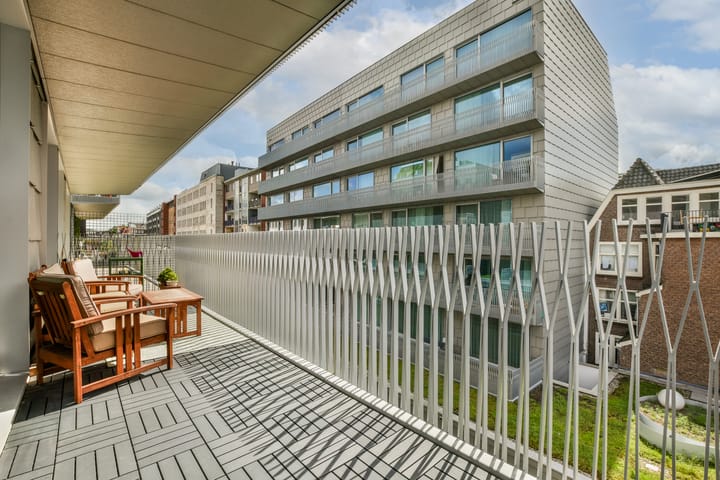 Foto 22 van Valkenburgerstraat 140-K