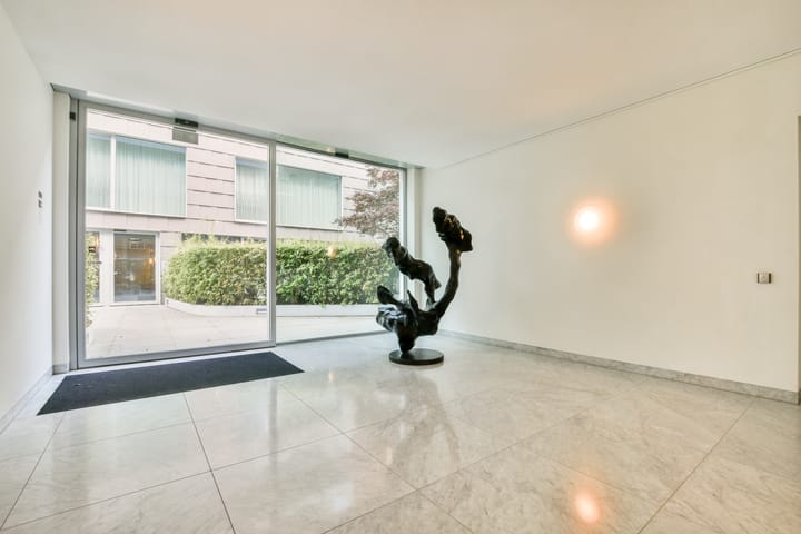 Foto 27 van Valkenburgerstraat 140-K