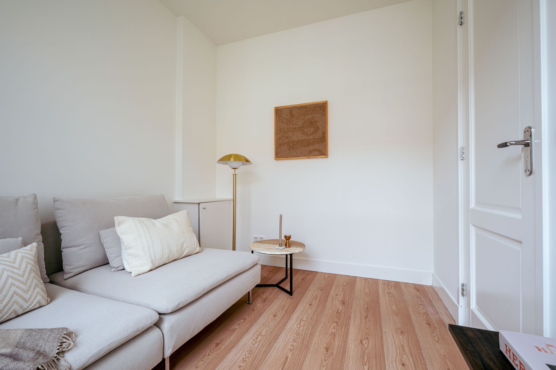 Photo 9 of Van Walbeeckstraat 79-2