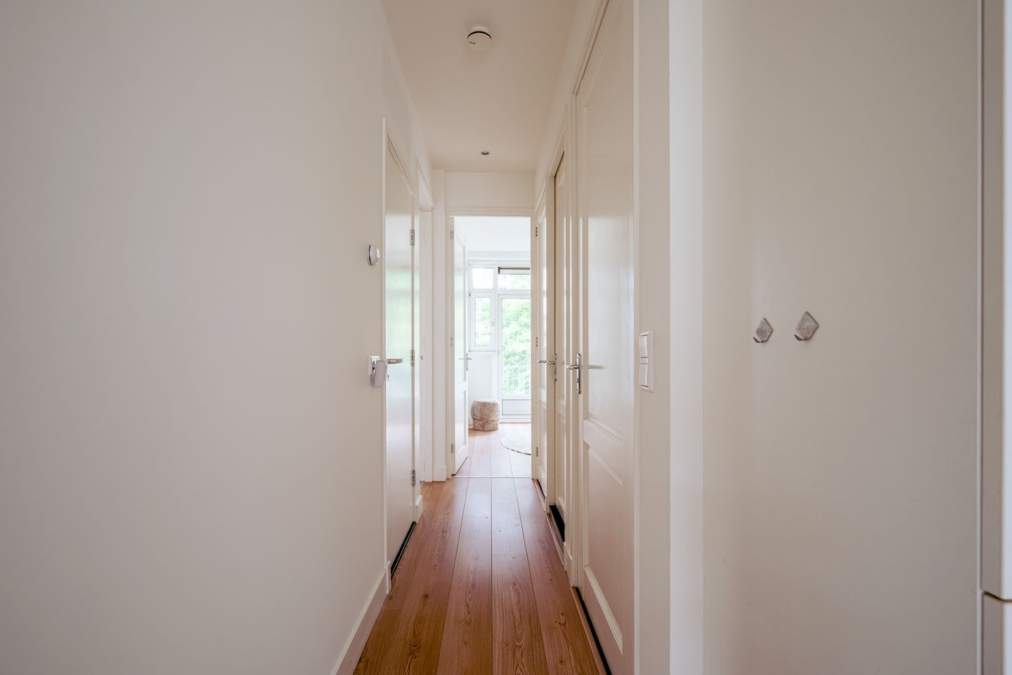 Photo 10 of Van Walbeeckstraat 79-2